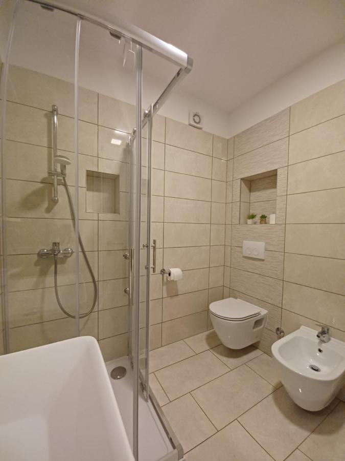 Apartments Leon 2 Novigrad Istria Eksteriør billede